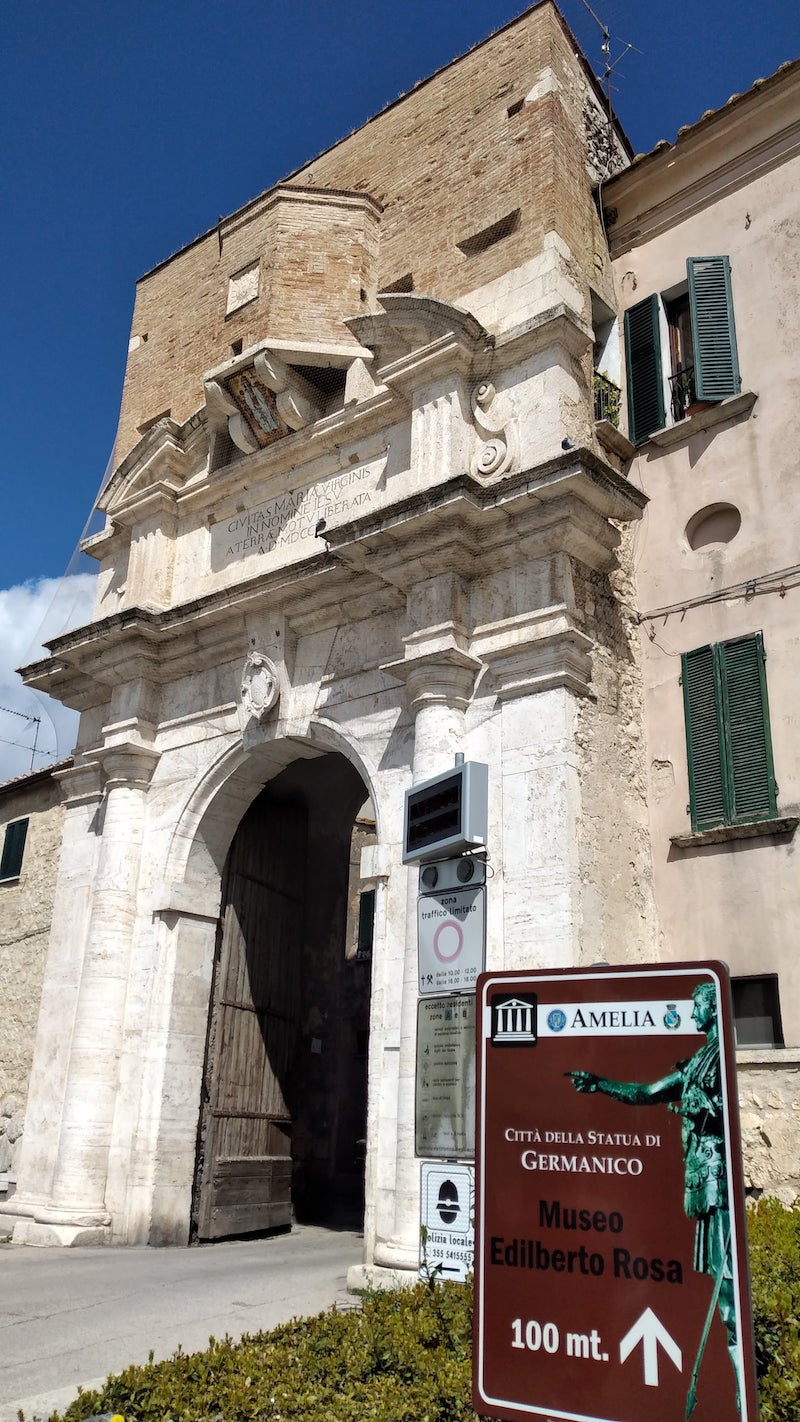 Umbria antica-Amelia-porta romana