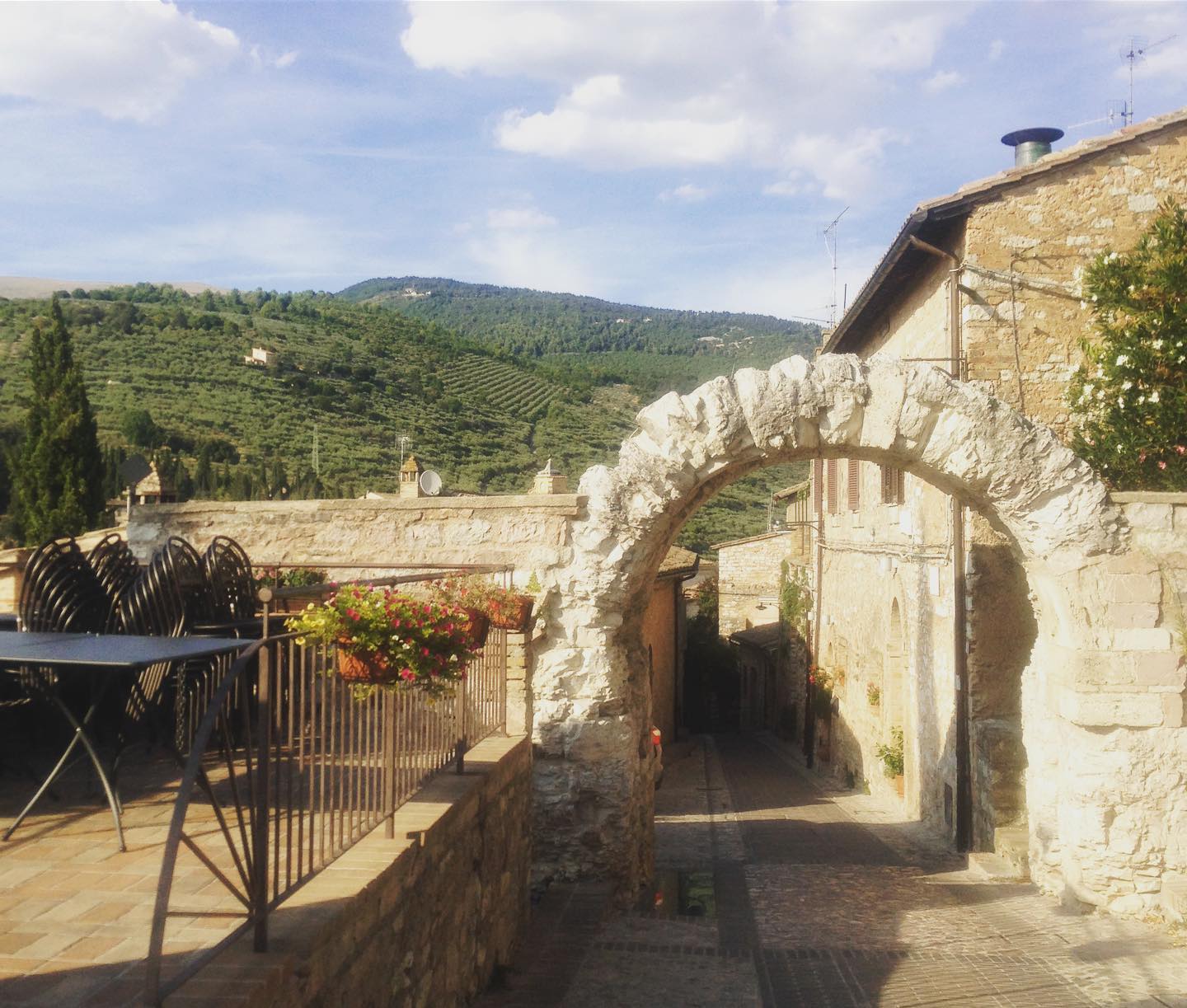 Umbria antica-Amelia-mura poligonali e medievali 2